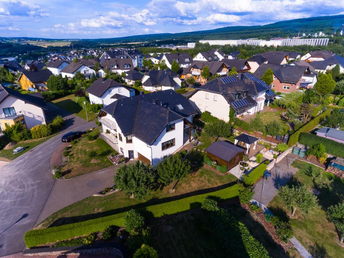 Kleeblatt Lägenhet Morbach Exteriör bild